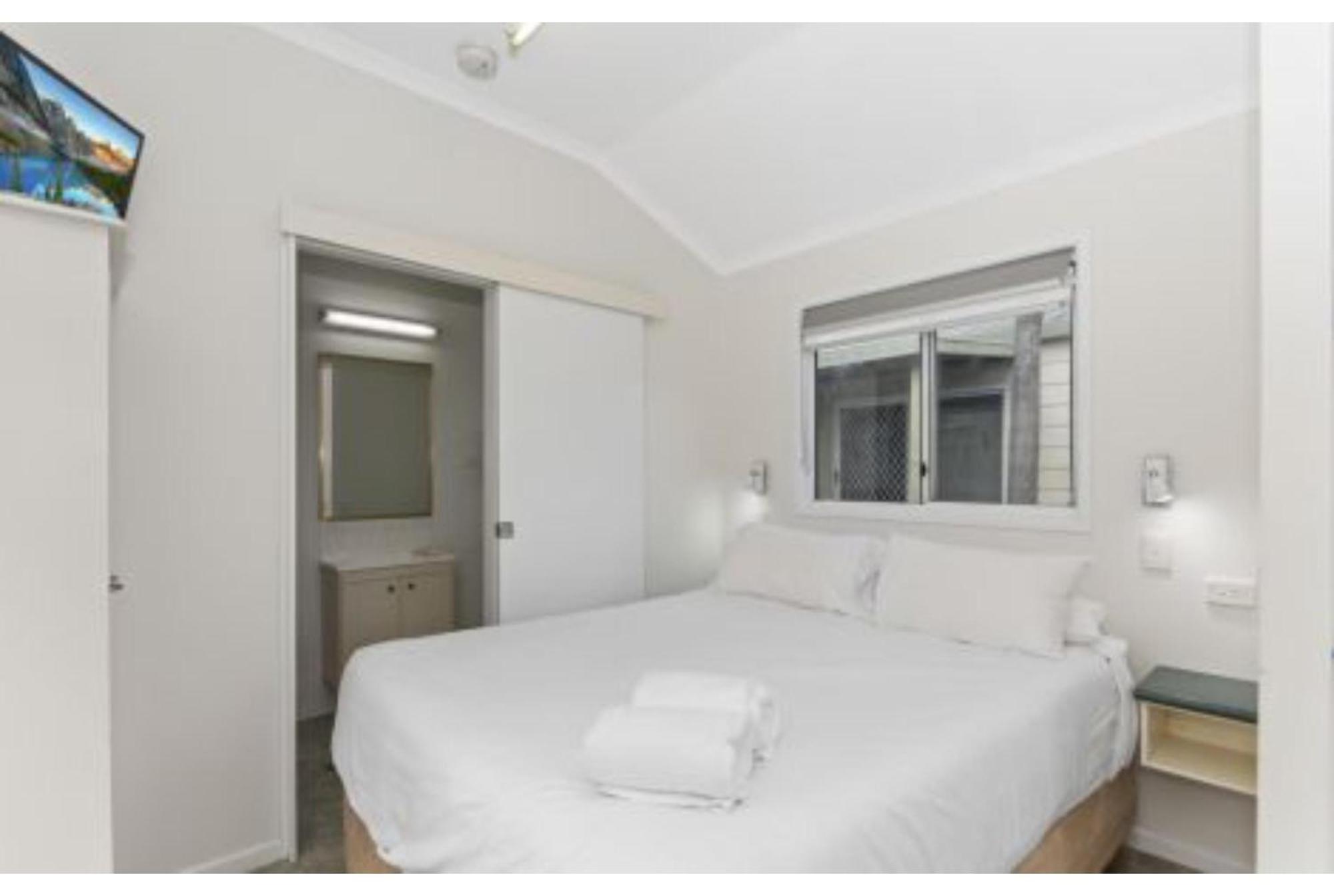 Discovery Parks - Townsville Room photo